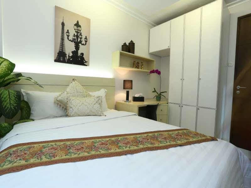 Topaz Residence Jakarta Exterior foto